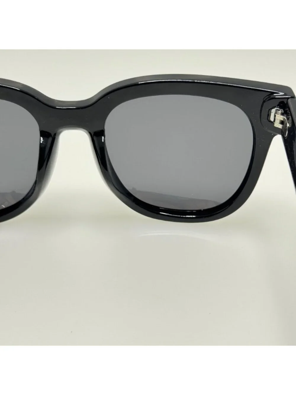 Nectar Sunglasses Black